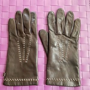 Nine West brown leather gloves